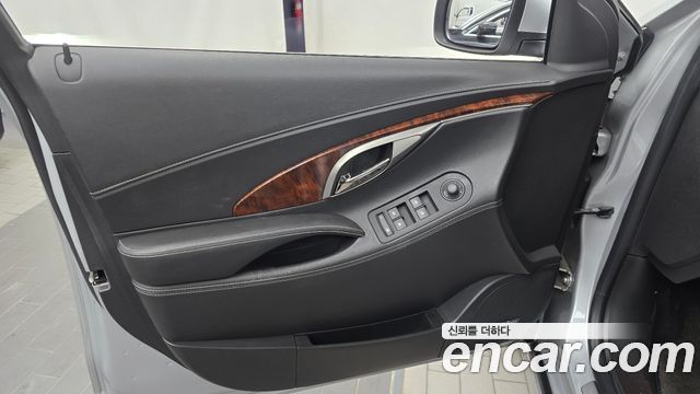 Chevrolet Korea Alpheon 2014 — photo 14