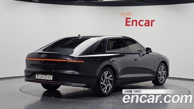 Hyundai Grandeur 2023 — photo 2