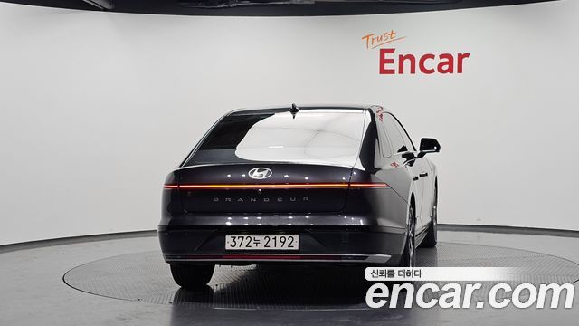 Hyundai Grandeur 2023 — photo 4