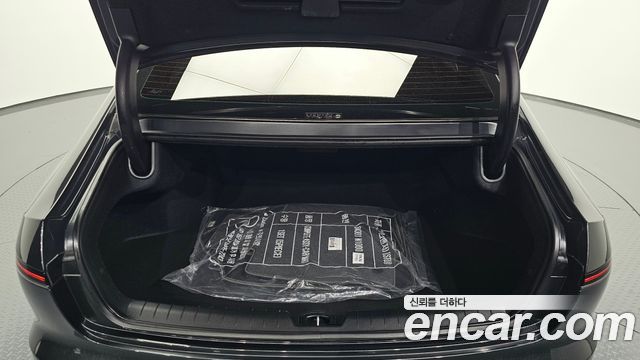 Hyundai Grandeur 2023 — photo 26