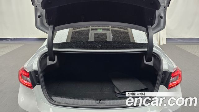 Renault Korea SM6 2017 — photo 22
