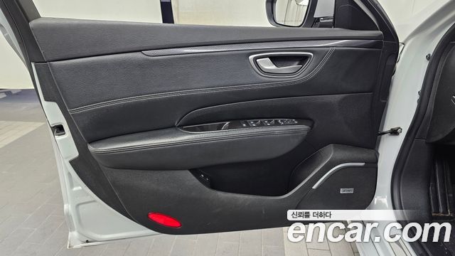 Renault Korea SM6 2017 — photo 14