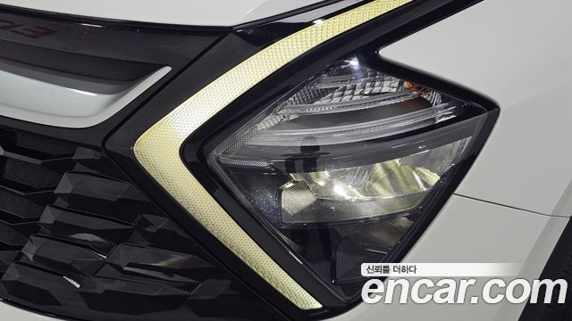Kia Sportage 2023 — photo 8