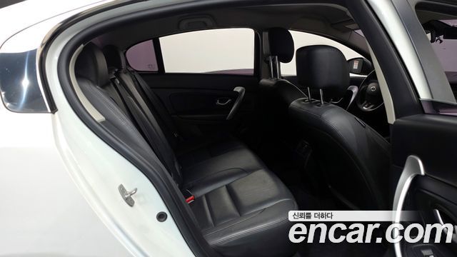 Renault Korea SM5  2018 — photo 17