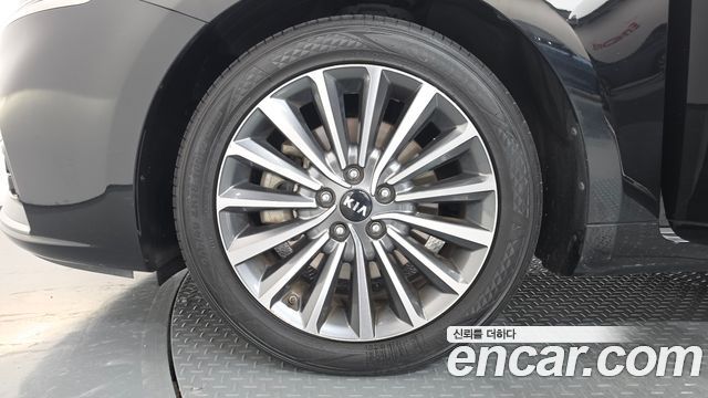 Kia K7 2016 — photo 5