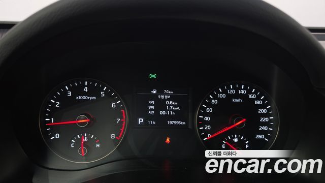 Kia K7 2016 — photo 8