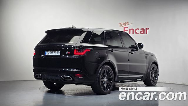 Land Rover Range Rover Sport 2017 — photo 2