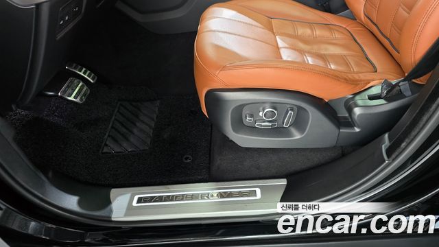 Land Rover Range Rover Sport 2017 — photo 25