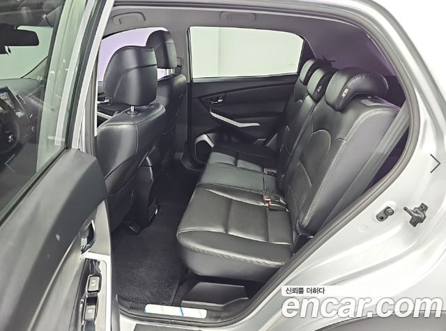 KG Mobility KORANDO 2015 — photo 11