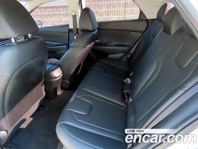 Hyundai AVANTE 2021 — photo 6