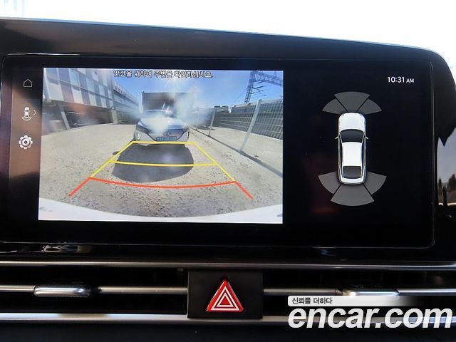 Hyundai AVANTE 2021 — photo 16