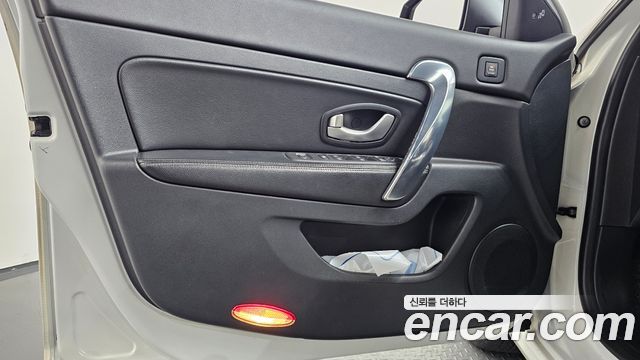 Renault Korea SM5  2015 — photo 14