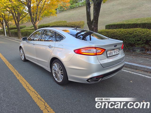 Ford Fusion 2014 — photo 5