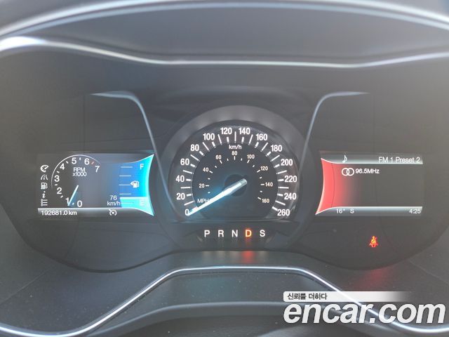 Ford Fusion 2014 — photo 14