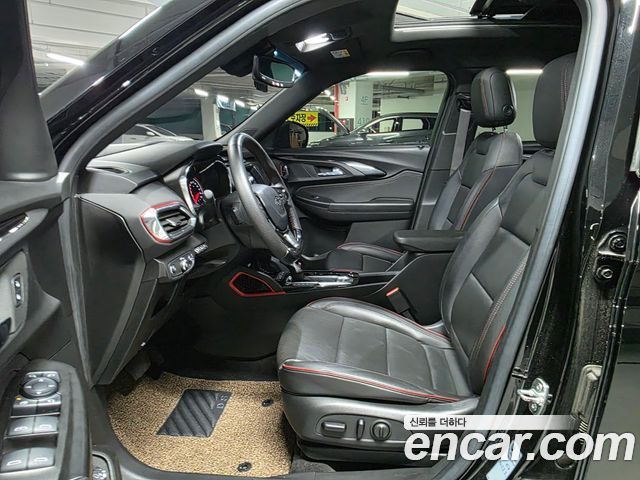 Chevrolet Korea Trailblazer 2022 — photo 11