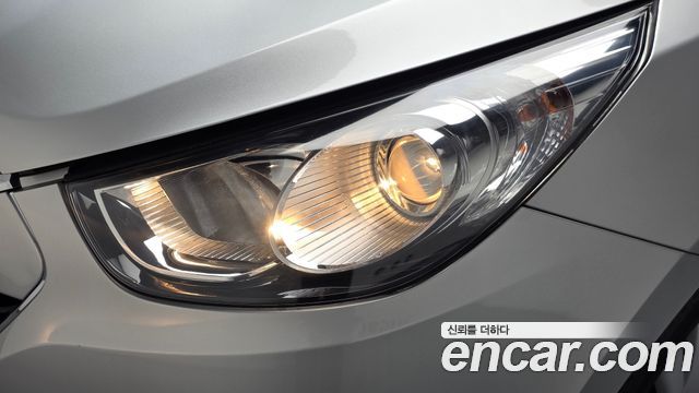 Hyundai Tucson 2013 — photo 8