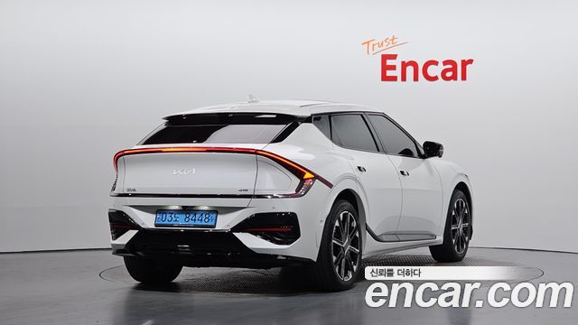 Kia EV6 2025 — photo 2