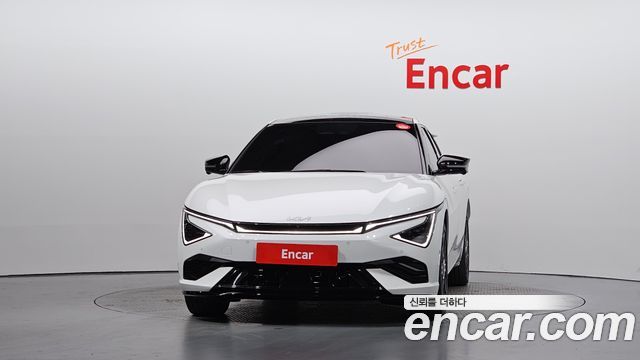 Kia EV6 2025 — photo 3