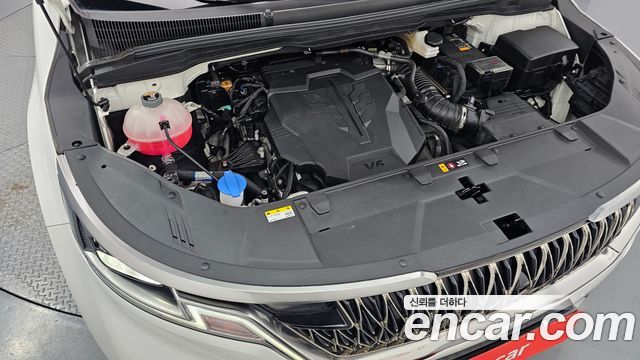 Kia Canival 2023 — photo 6