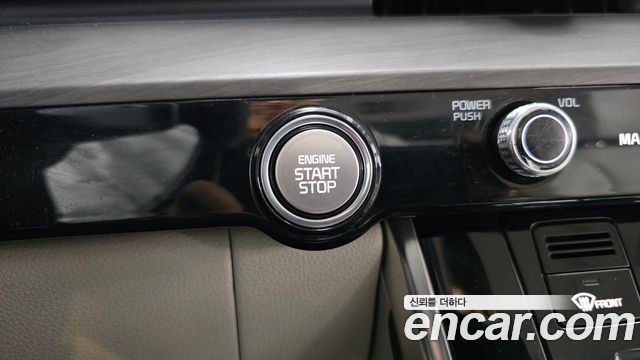 Kia Canival 2023 — photo 28