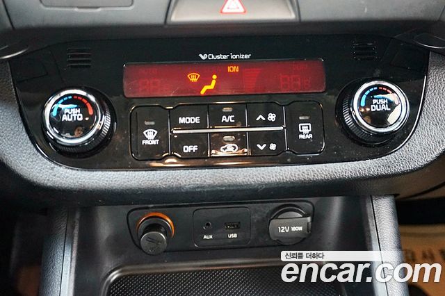 Kia Sportage 2014 — photo 12