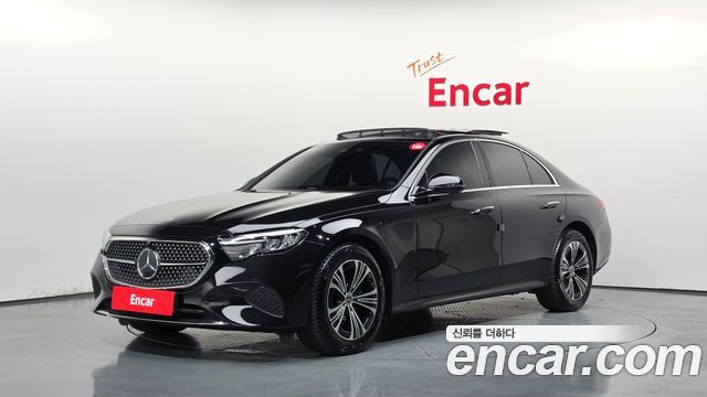 Mercedes-Benz E-Class 2026 — photo 1