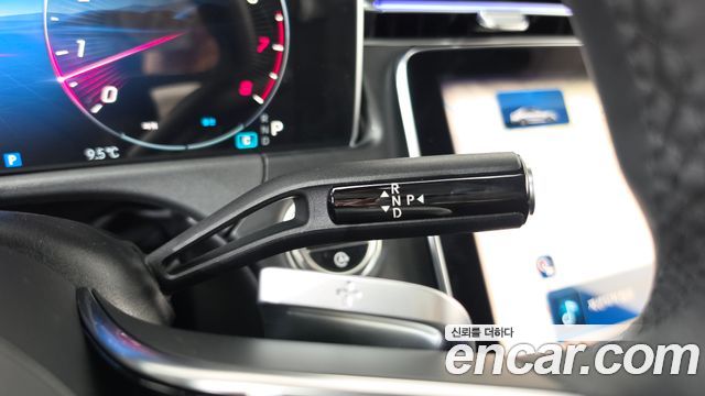 Mercedes-Benz E-Class 2026 — photo 12