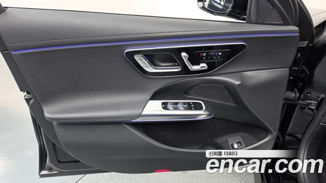 Mercedes-Benz E-Class 2026 — photo 14