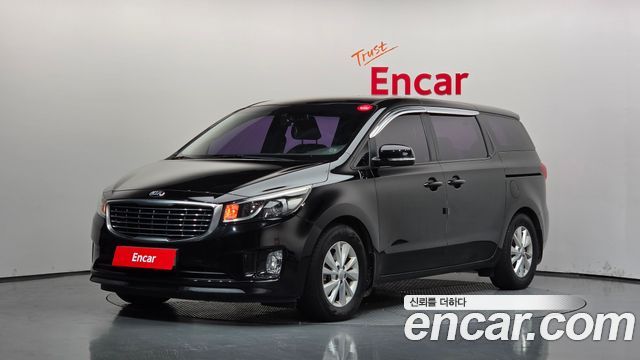 Kia Canival 2015 — photo 1
