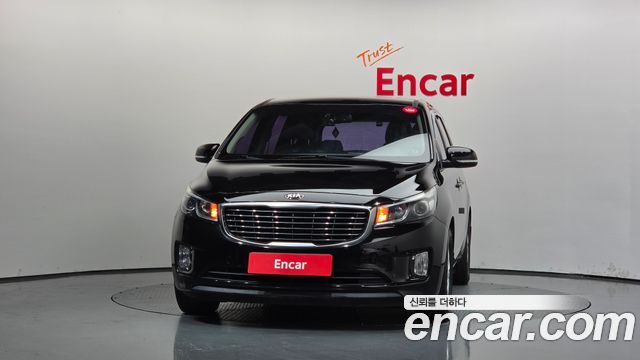 Kia Canival 2015 — photo 3