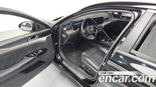 Kia K5 2020 — photo 11