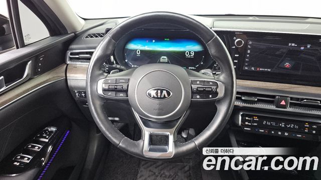 Kia K5 2020 — photo 13