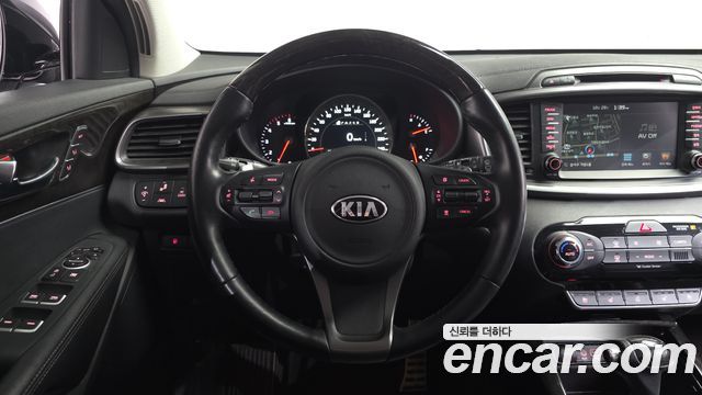 Kia Sorento 2017 — photo 19