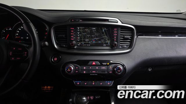 Kia Sorento 2017 — photo 20