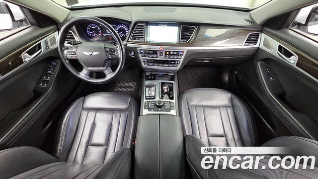Genesis G80 2017 — photo 10