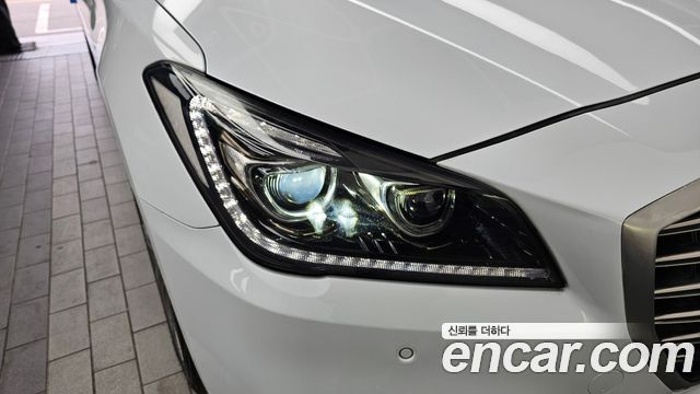 Genesis G80 2017 — photo 8