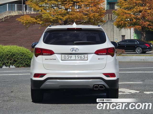 Hyundai Santafe 2016 — photo 2