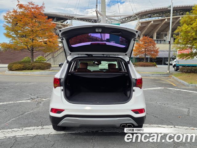 Hyundai Santafe 2016 — photo 10