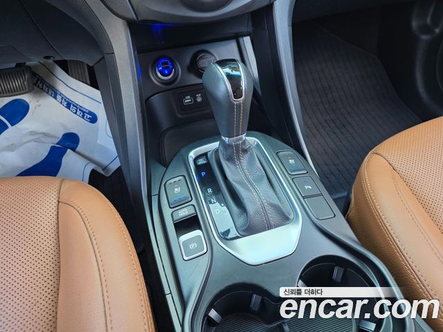 Hyundai Santafe 2016 — photo 19