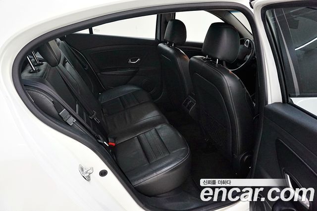 Renault Korea SM3 2015 — photo 18