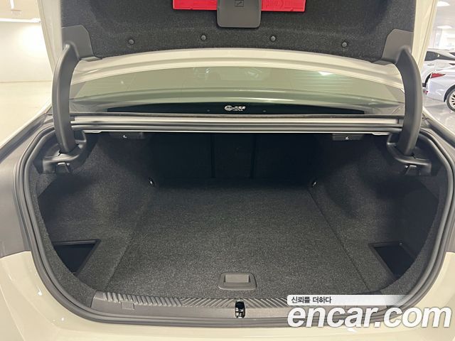 BMW i5 2025 — photo 10