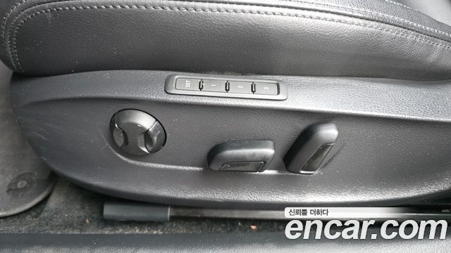 Volkswagen Passat 2018 — photo 28
