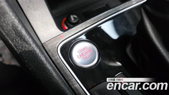 Volkswagen Passat 2018 — photo 29