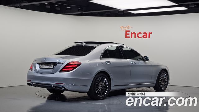 Mercedes-Benz S-Class 2016 — photo 2