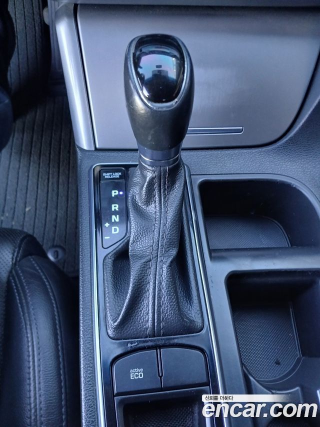 Hyundai Sonata 2015 — photo 9