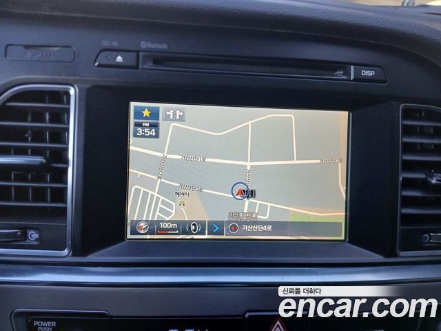 Hyundai Sonata 2015 — photo 15