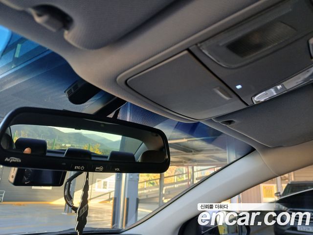 Hyundai Sonata 2015 — photo 19
