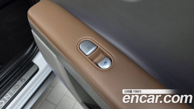 Hyundai Ioniq5 2023 — photo 18