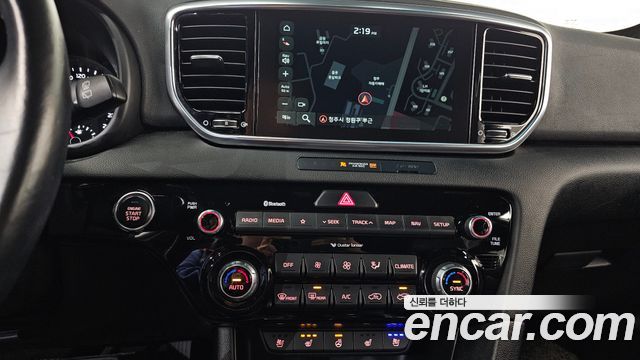 Kia Sportage 2022 — photo 15