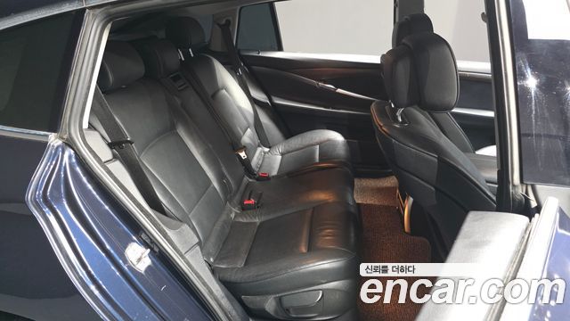 BMW Gran Turismo 2013 — photo 12